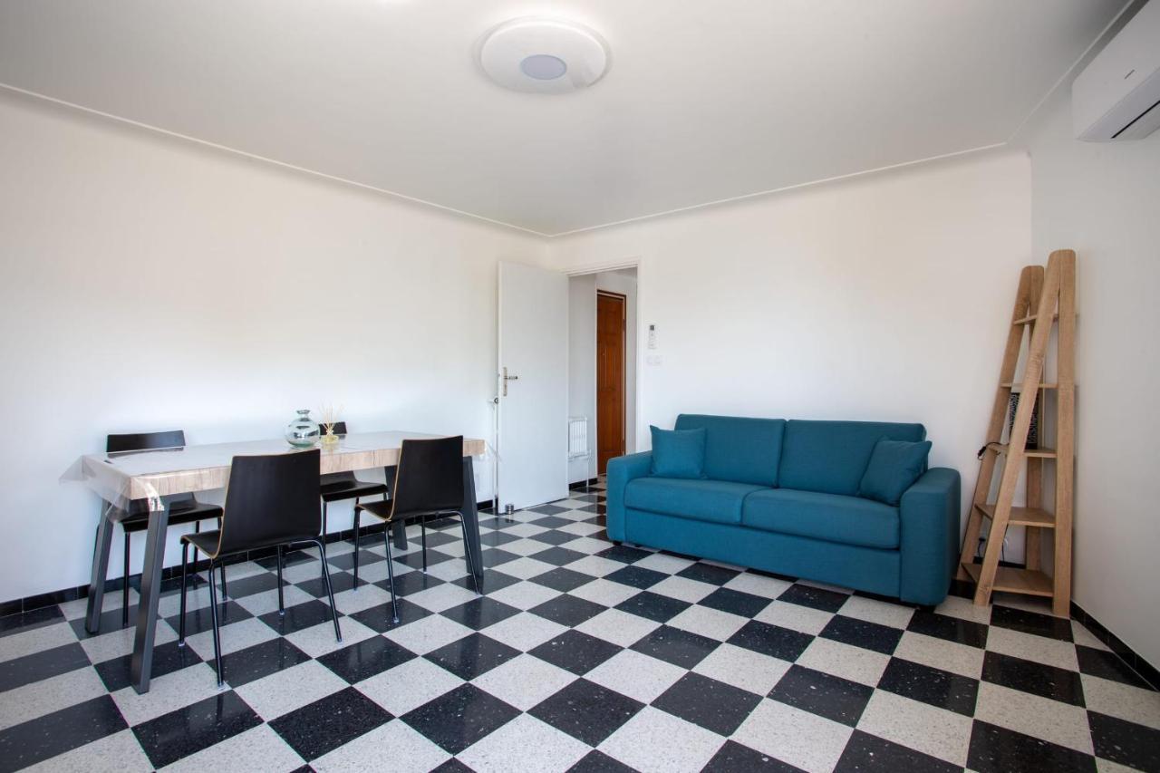 Apartment T2 Air-Conditioned Sea View Saint-Laurent-du-Var Luaran gambar