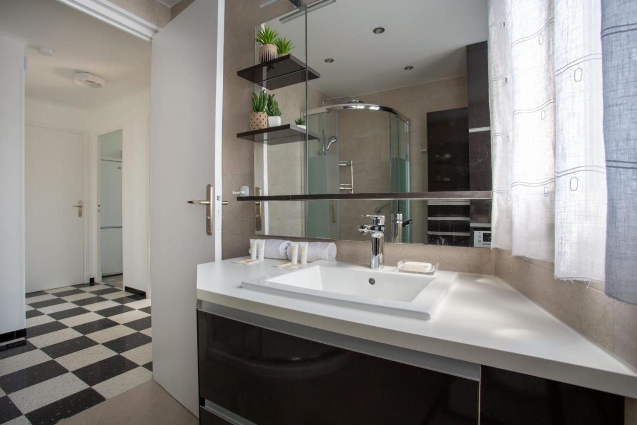 Apartment T2 Air-Conditioned Sea View Saint-Laurent-du-Var Luaran gambar